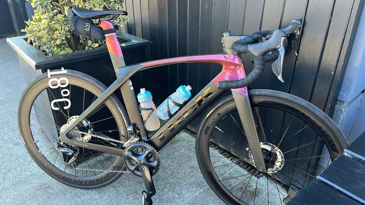 Trek Madone SLR 7 2020 - Image 1