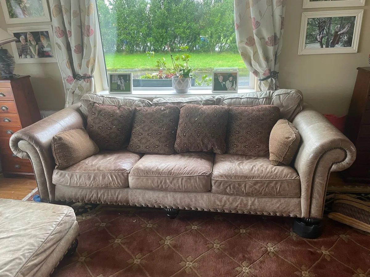 Leather couch set - Image 3