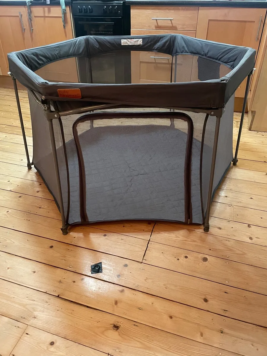 Baby Elegance foldable playpen (grey) barely used - Image 1