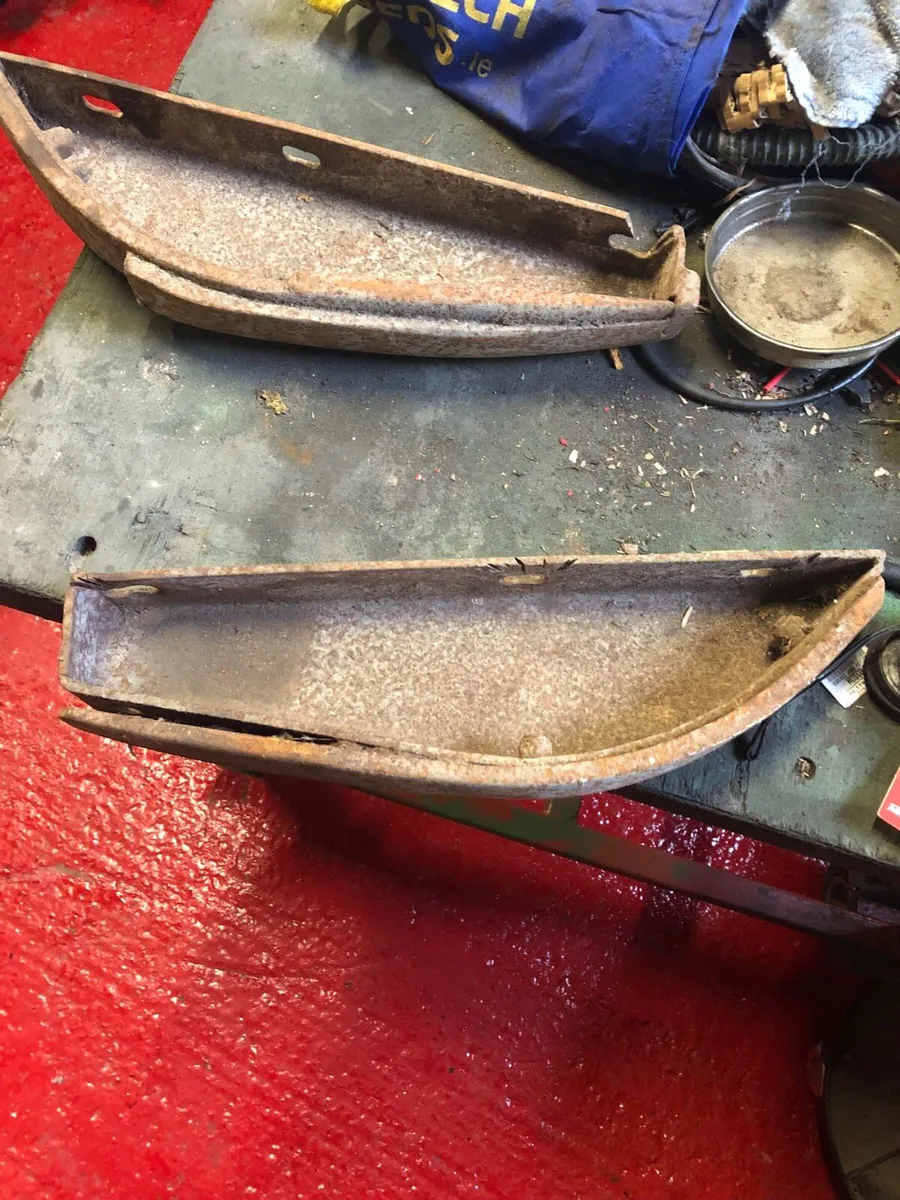 McConnel Skids - Image 1