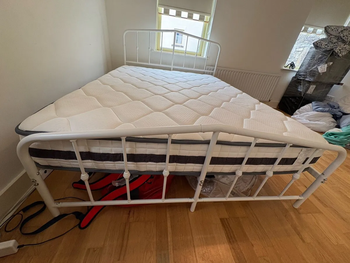 King mattress - new - Image 3