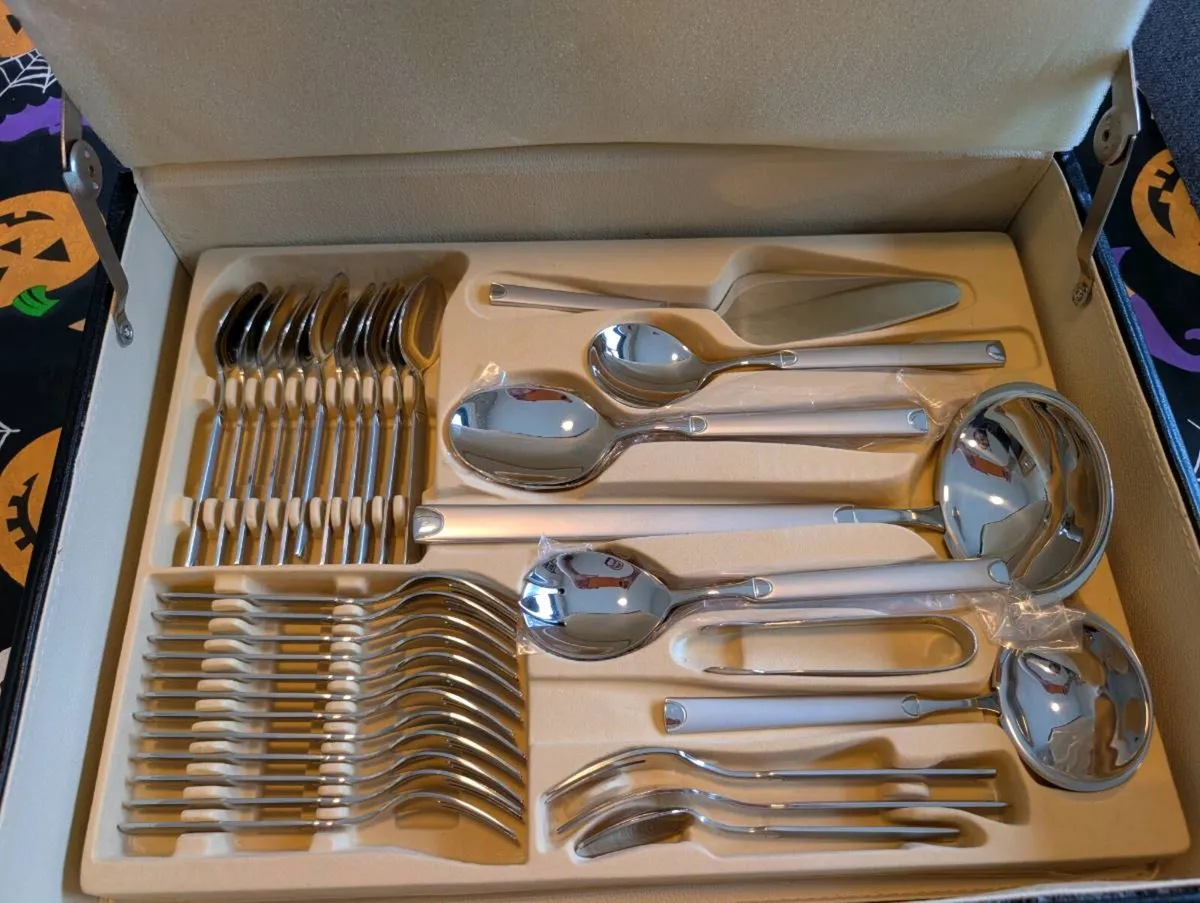 72-Piece Stainless Steel Cutlery Set in Briefcase - Image 2