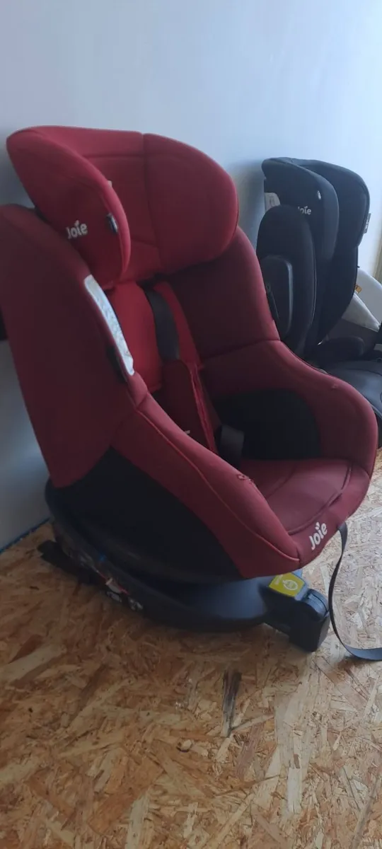 Joie spin 360 car seat - Image 1