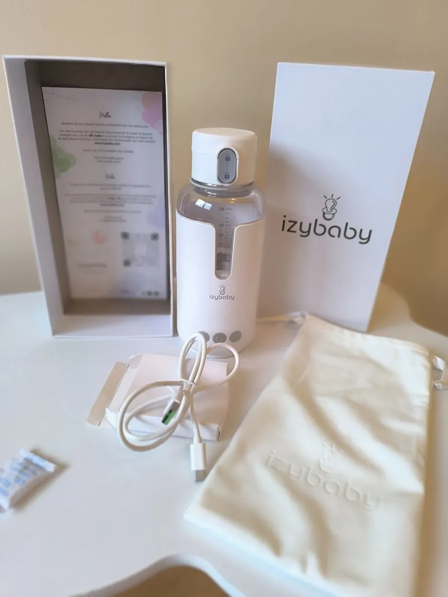 BRAND NEW izybaby Smart Portable Bottle Warmer - Image 1