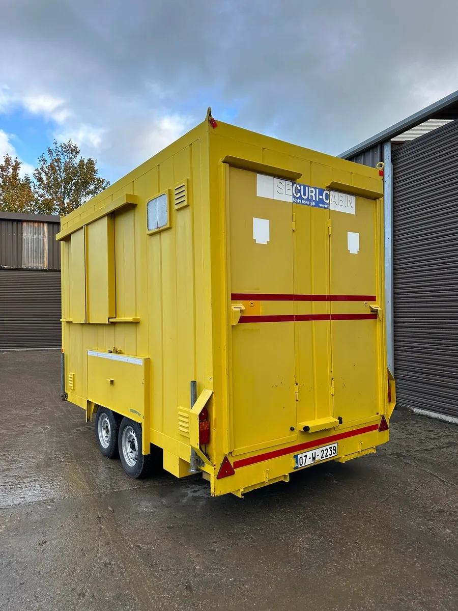 Mobile Welfare Unit / Securi Cabin  Twin Axle - Image 2
