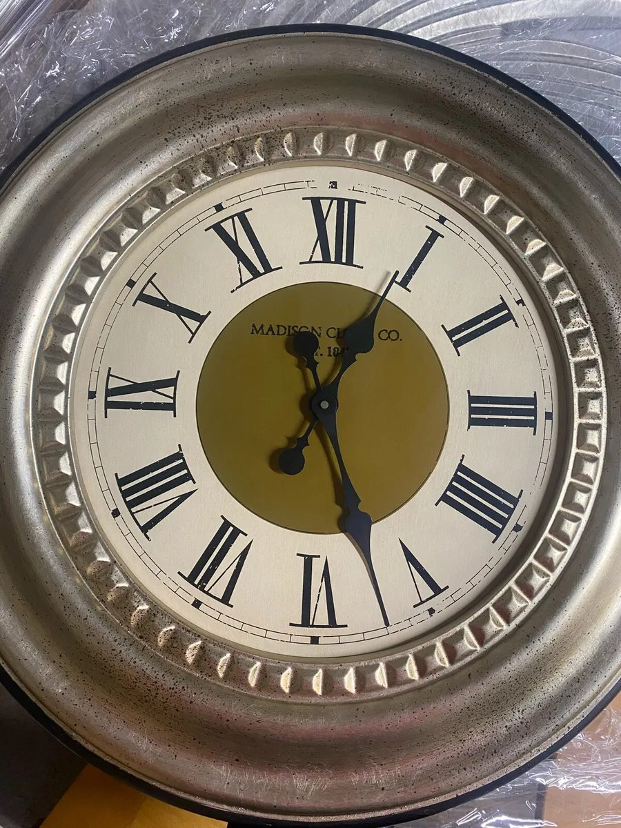 Clock - Image 2