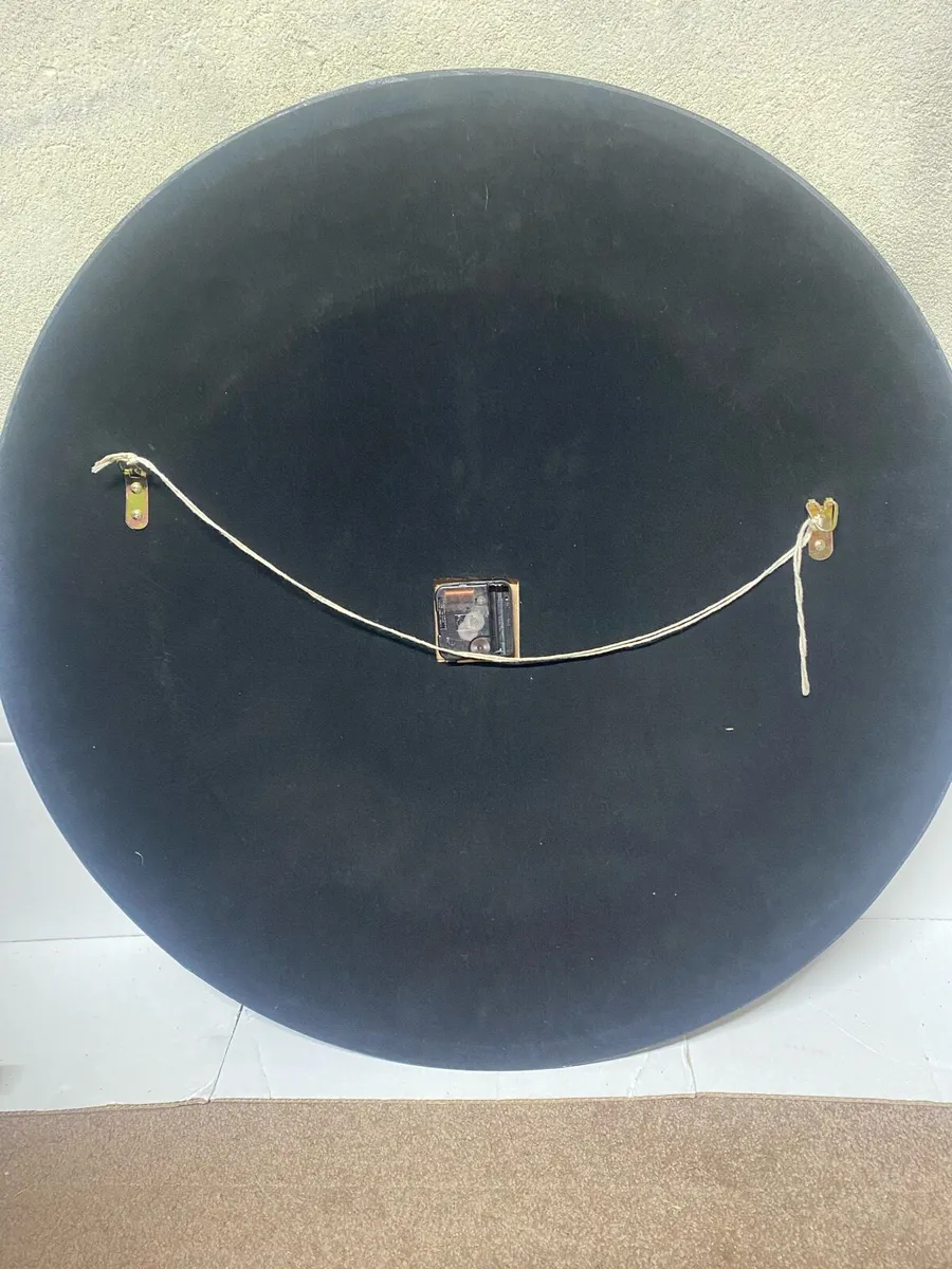 Clock - Image 3