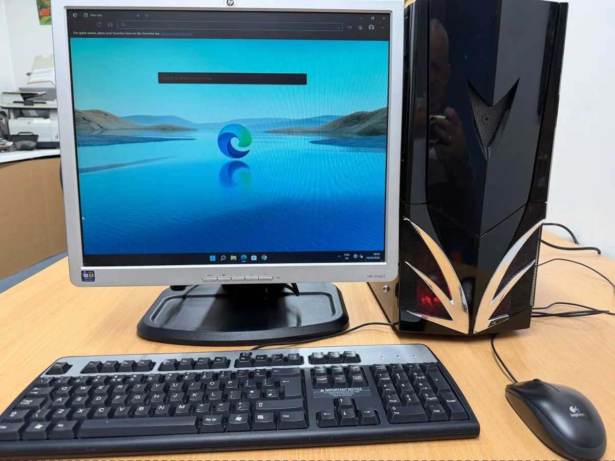 Desktop PC, Windows 11 - Image 1