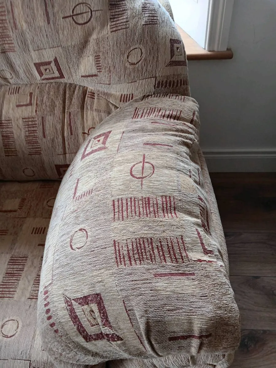 Suite of furniture - Image 2