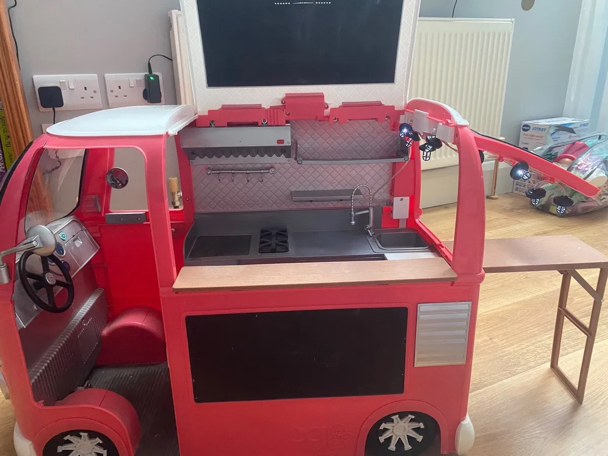 My Generation Ice Cream Truck - Image 1