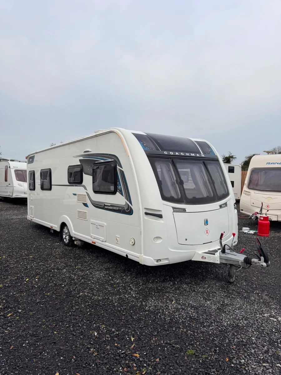 2018 Coachman Wanderer 18/4 | Twin Beds | ALDE - Image 2