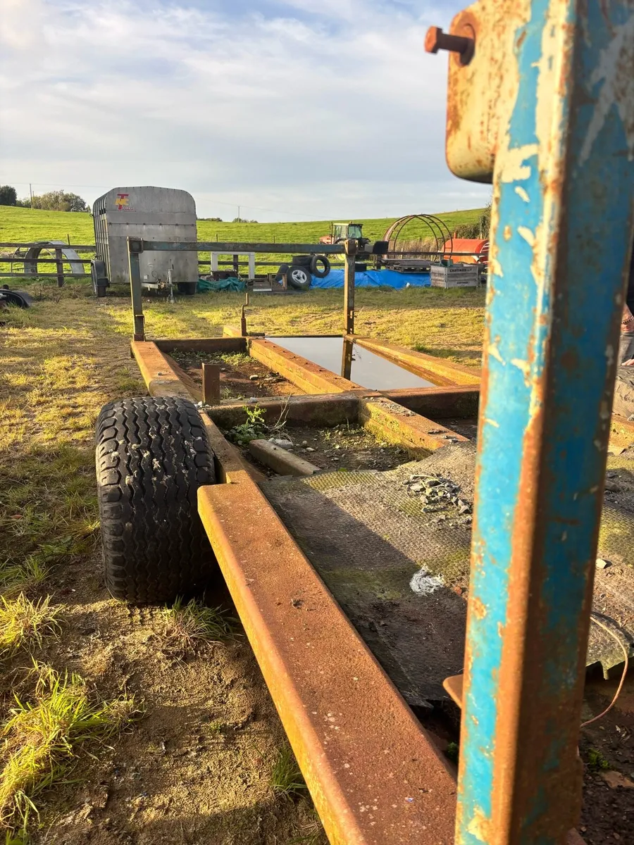 Bale Trailer - Image 1