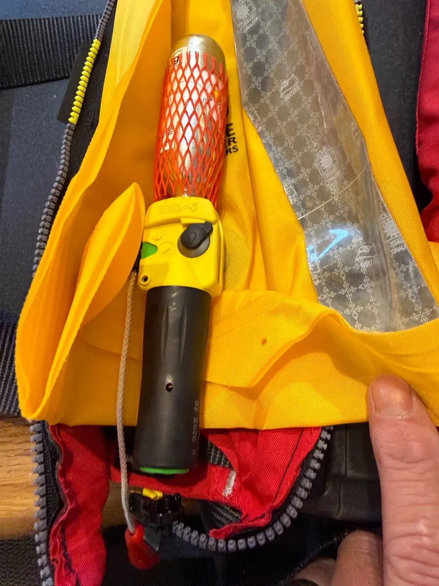 Crewsaver 165N Automatic Lifejackets - Image 3