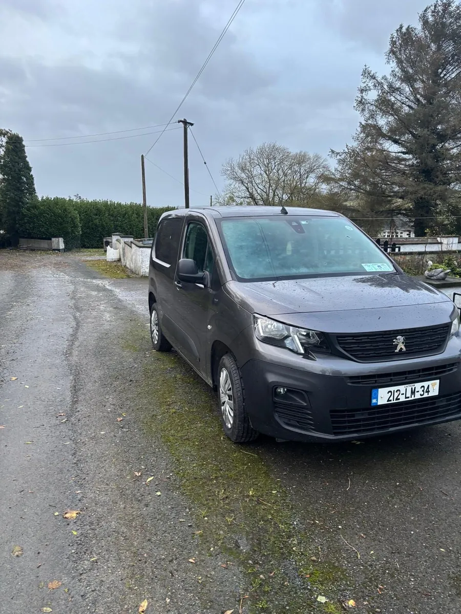 2021 Peugeot partner - Image 1