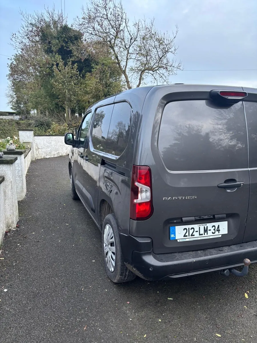 2021 Peugeot partner - Image 3