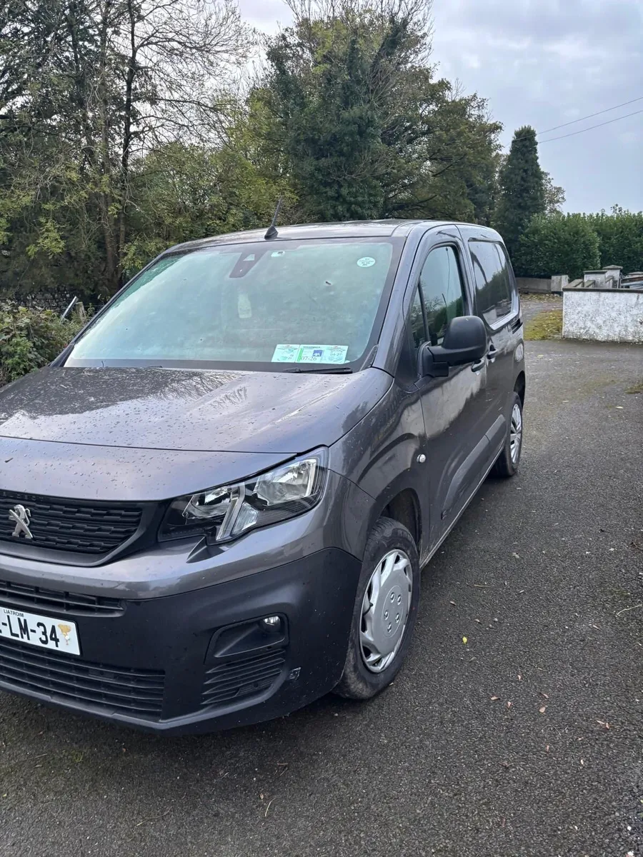 2021 Peugeot partner - Image 2