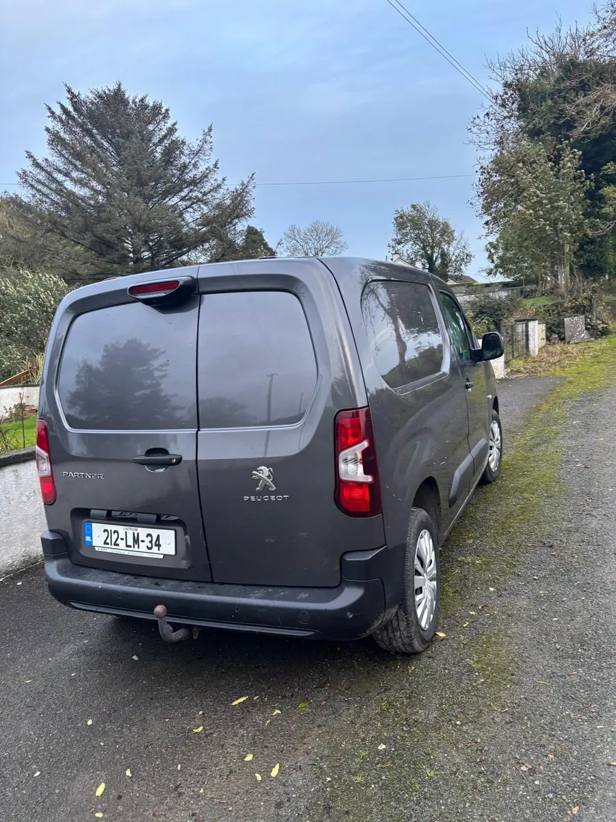 2021 Peugeot partner - Image 4