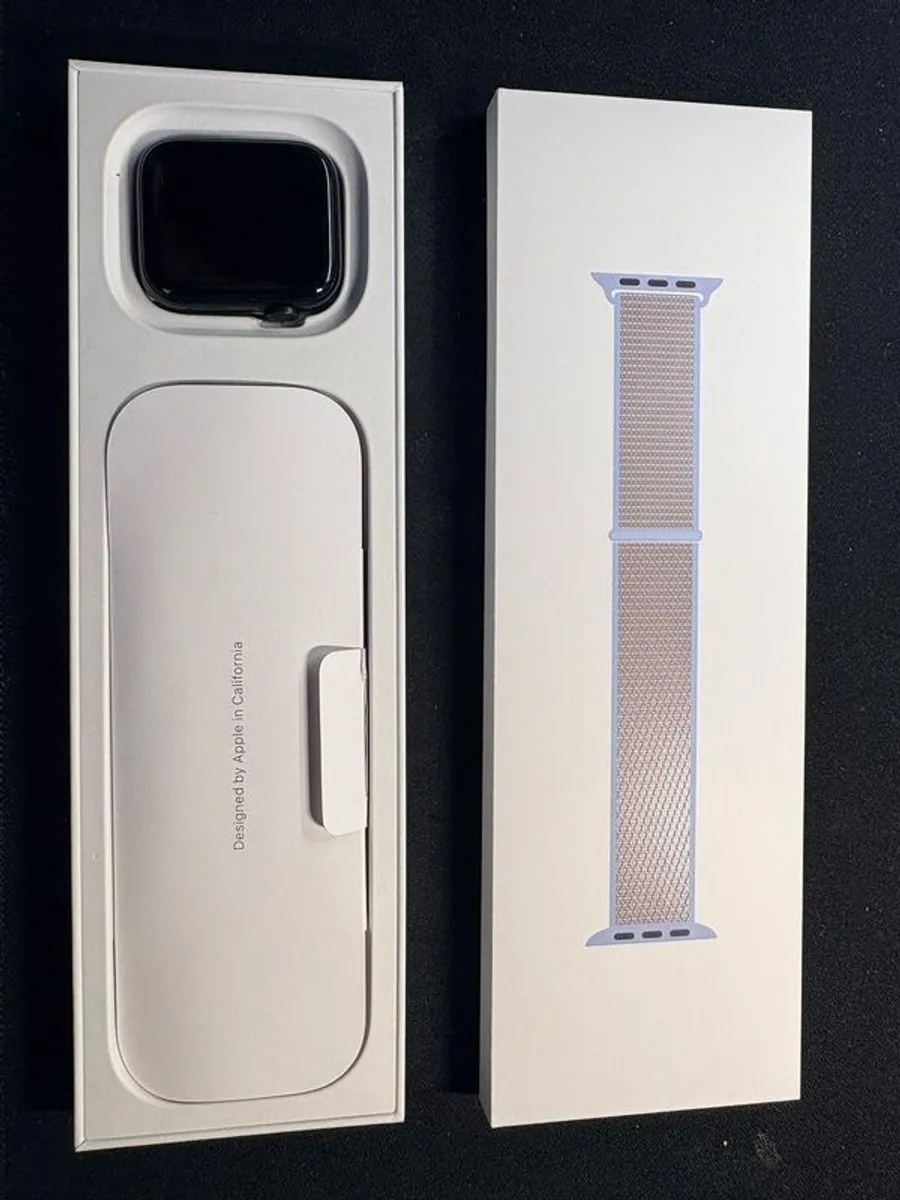 Apple Watch SE 3 44cm - Image 2