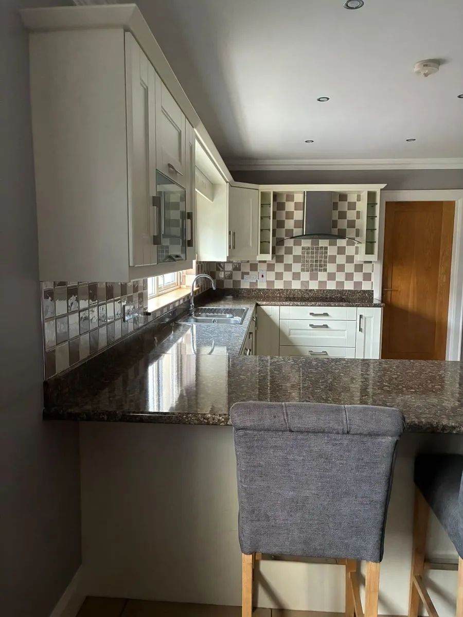 Kitchen - Image 1