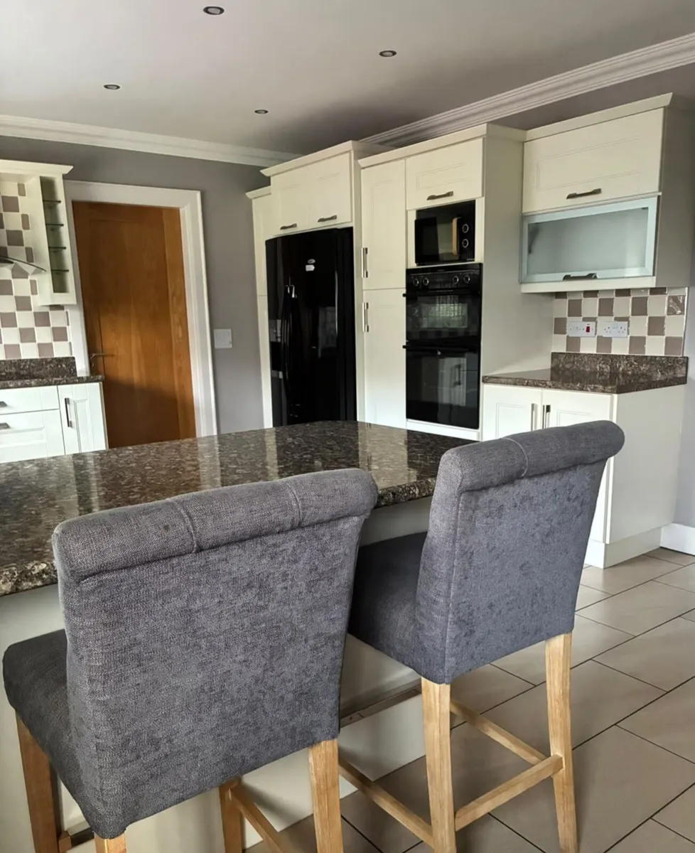 Kitchen - Image 3