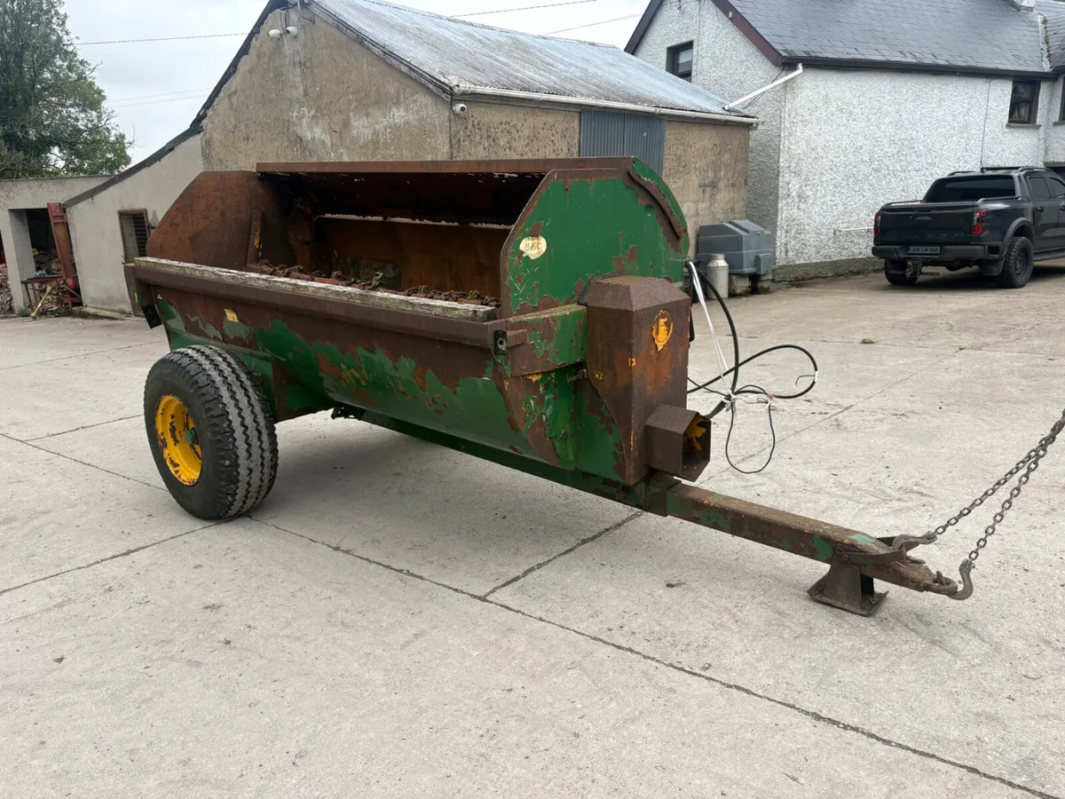 6 qube muck spreader - Image 1