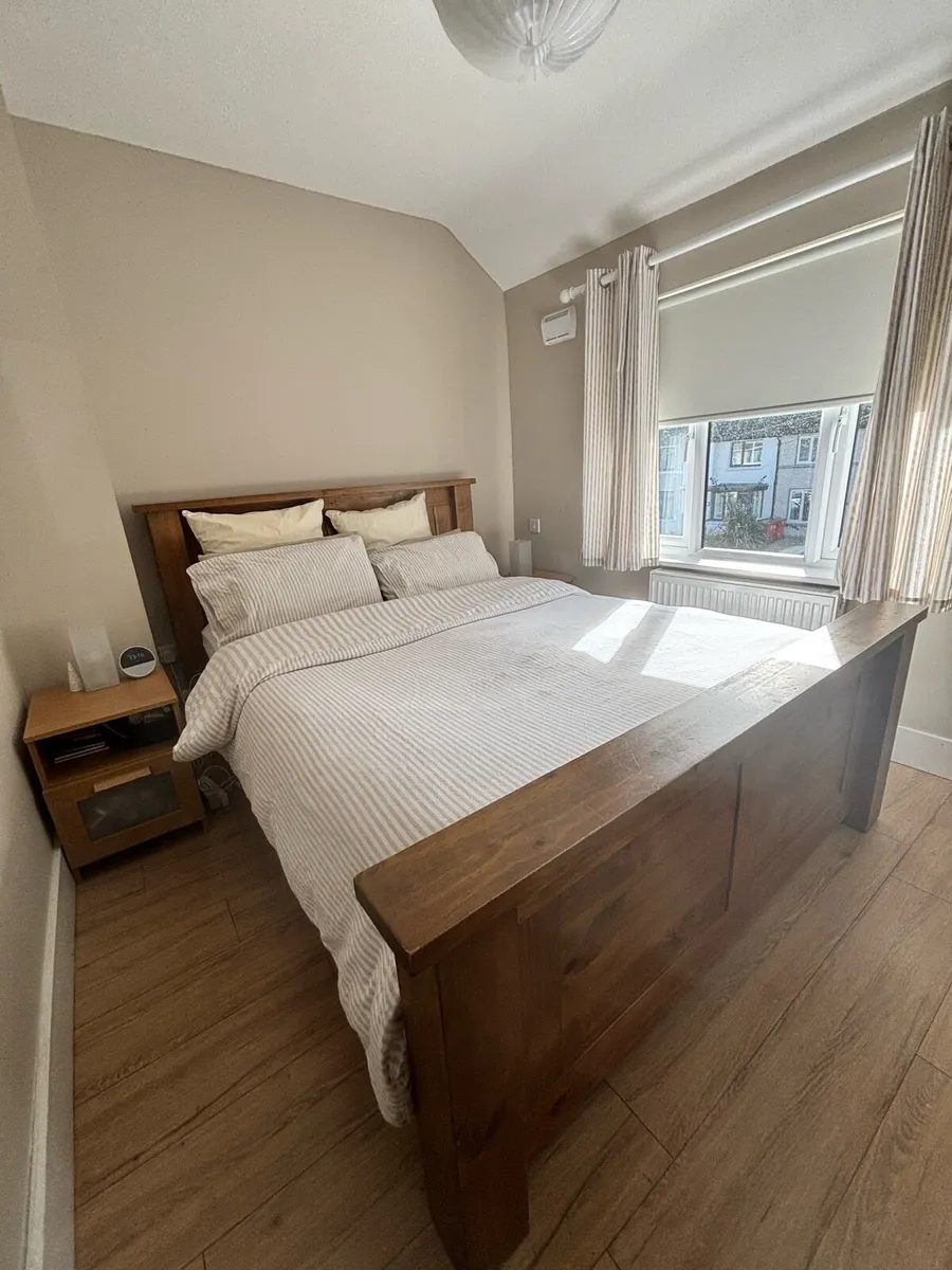 King-size bed - rustic solid wood - Image 2