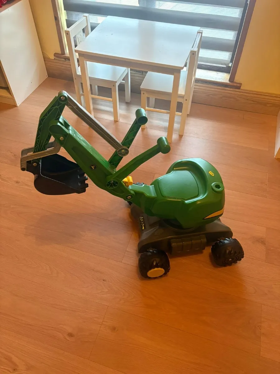 Toys - Image 1
