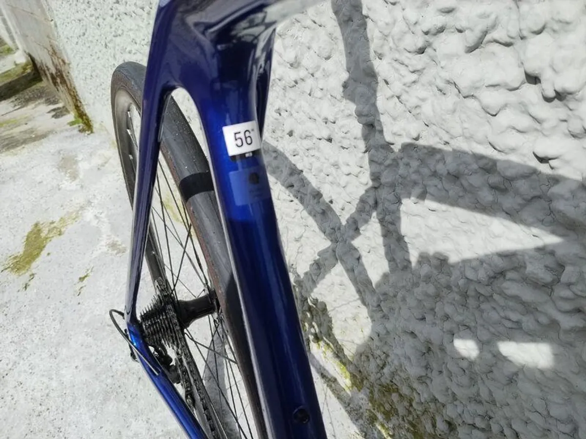 Trek Emonda SL 5 Size 56 - Image 1