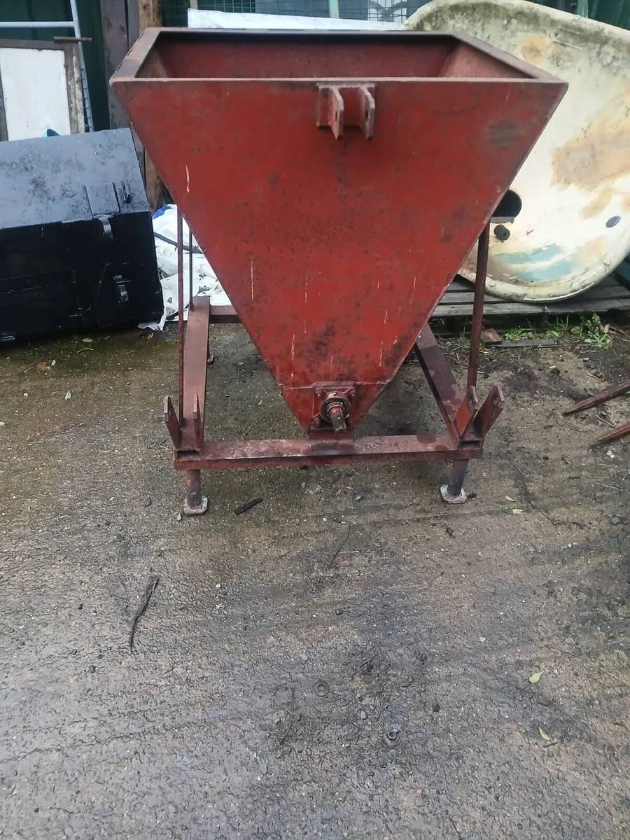 Farm machinery for sale - Image 2