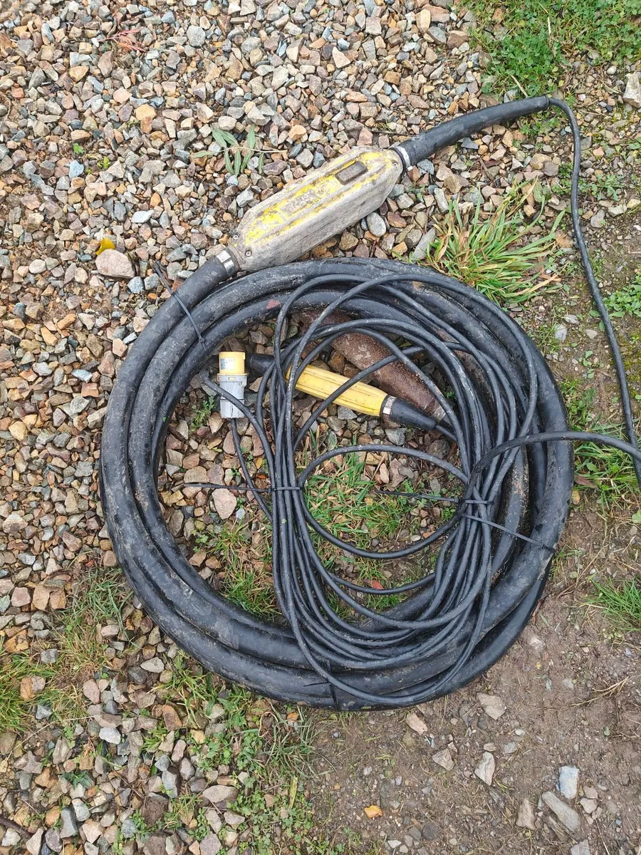 Wacker Neuson Concrete Vibrator Poker - Image 1