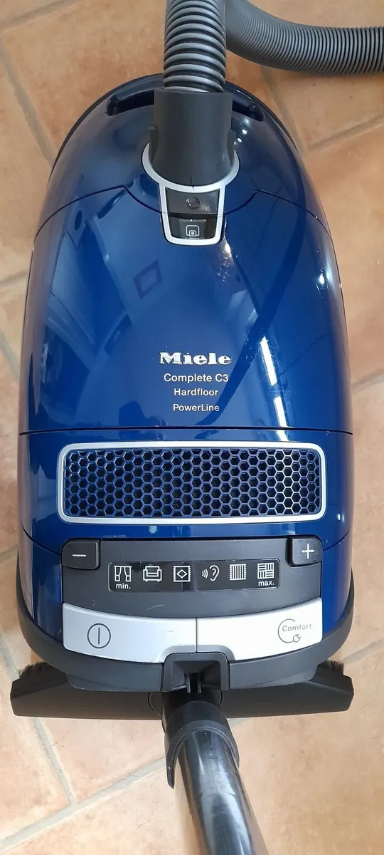 Miele vacuum/Hoover cleaner - Image 4