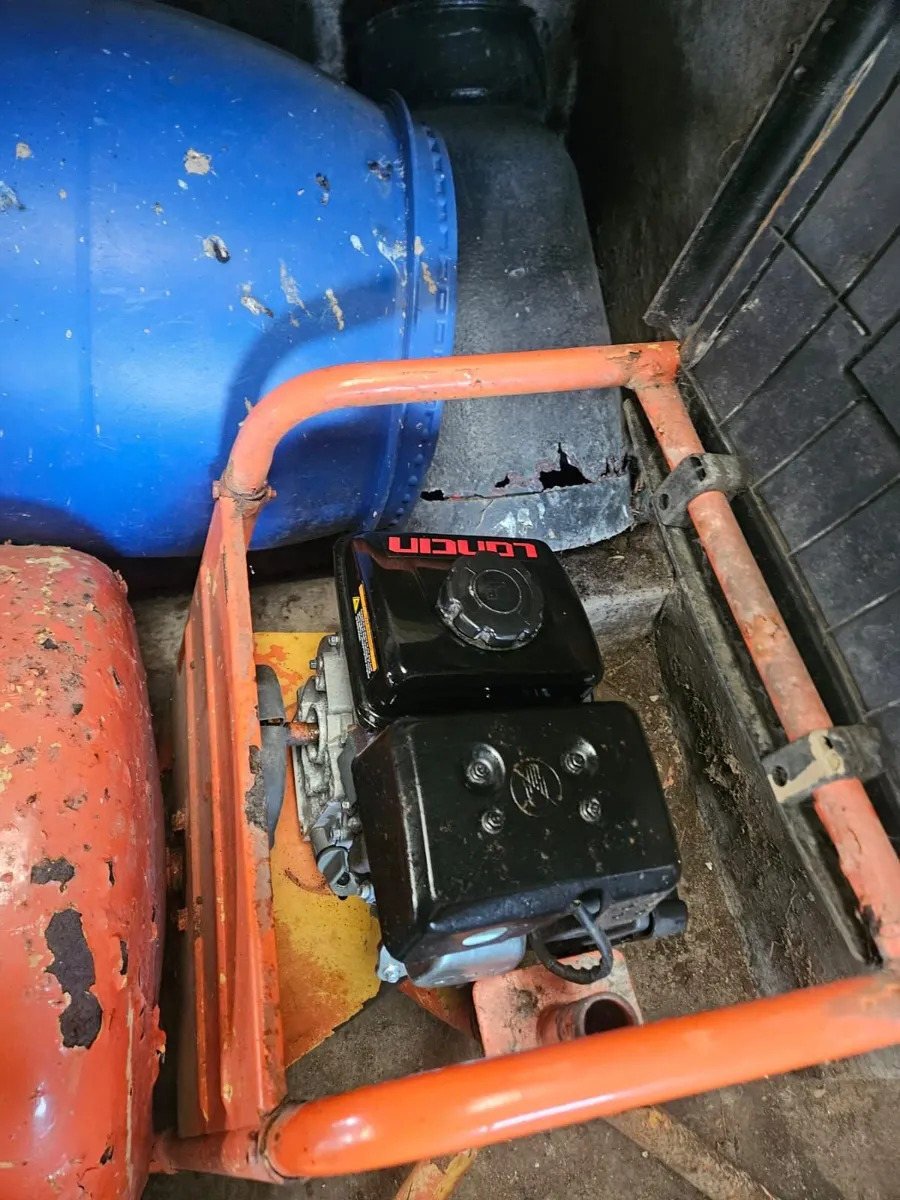 Petrol Cement mixer - Image 2