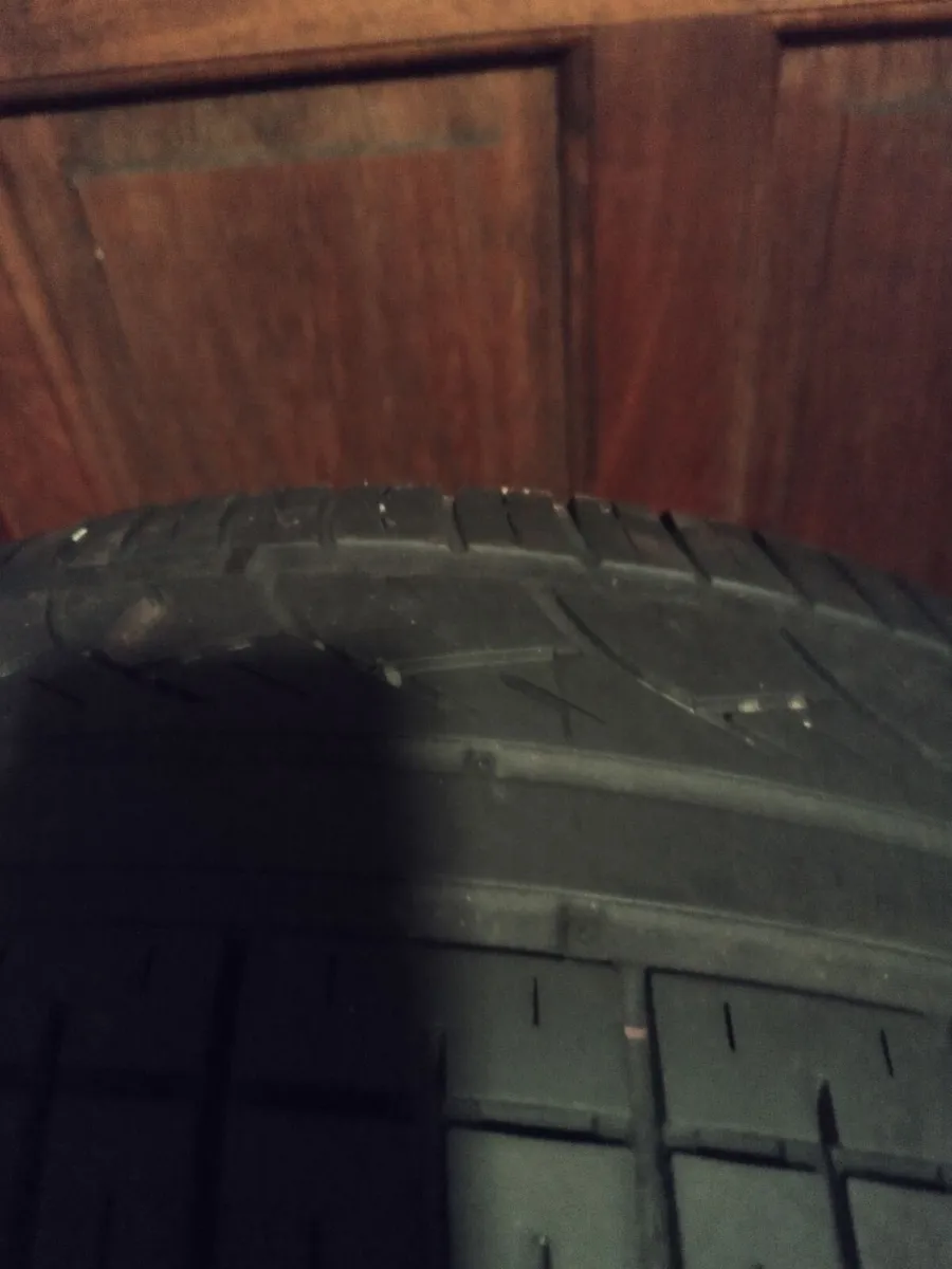 Nissan Qashqai  18"Alloy wheel &Tyre - Image 3