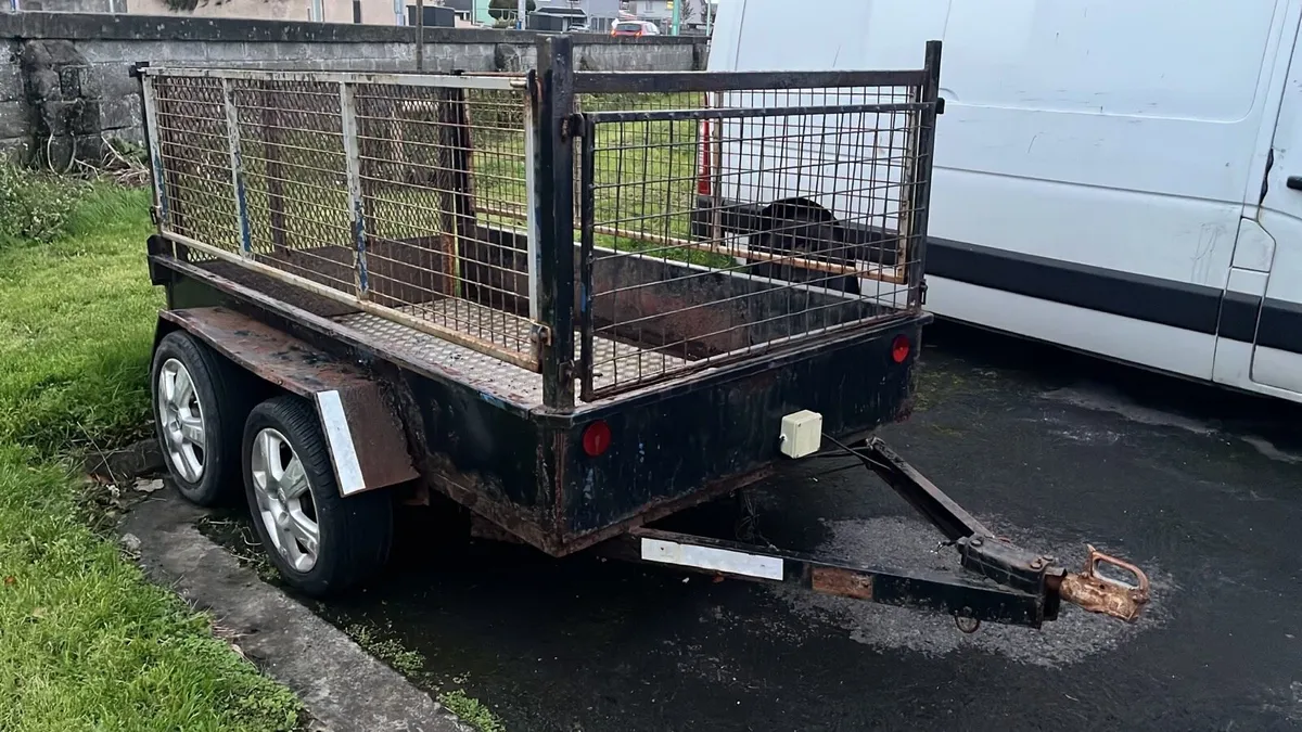 8 x 4 trailer - Image 1