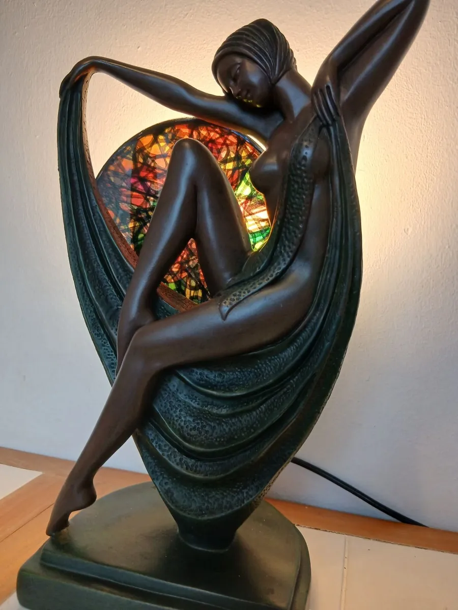 Vintage Art Deco Style Table Lamp - Image 1