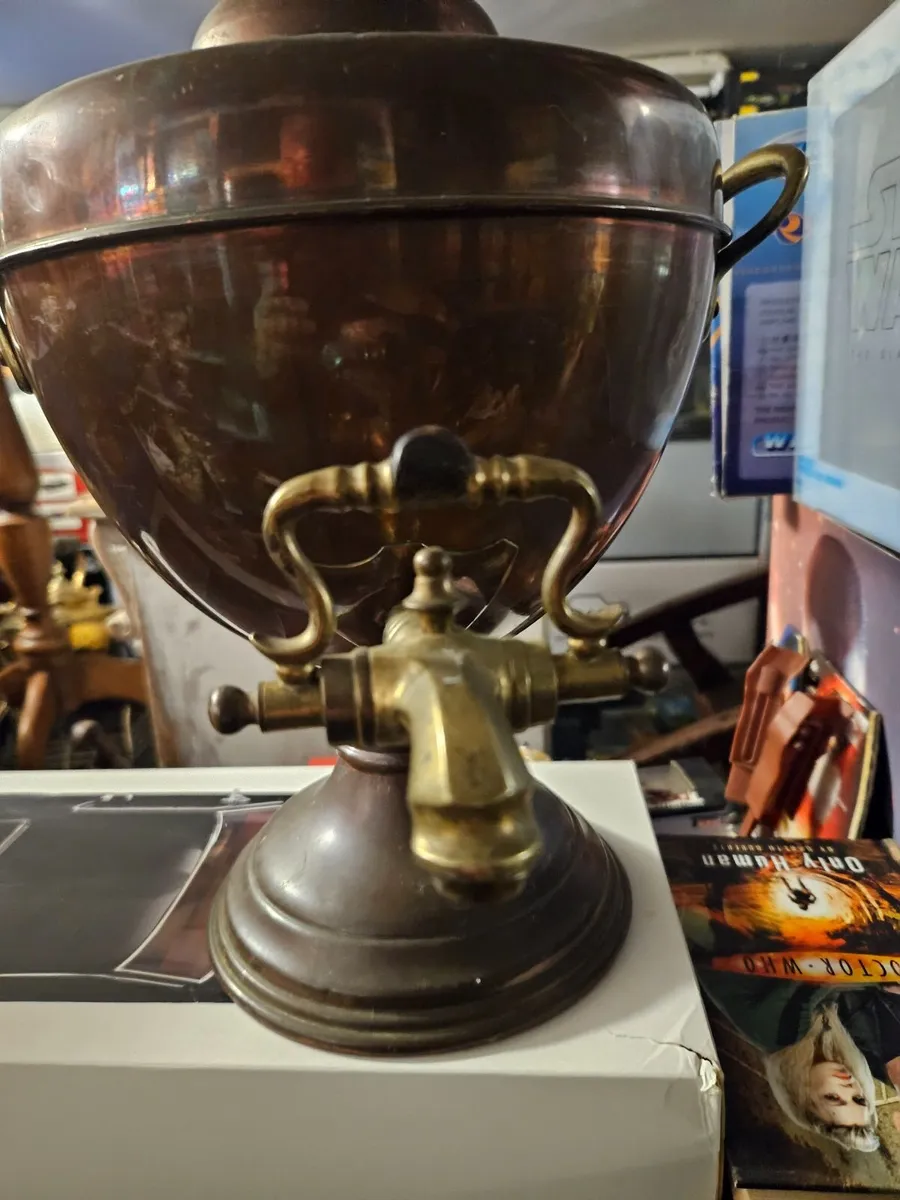 Vintage Antique Copper Tea Urn - Image 3