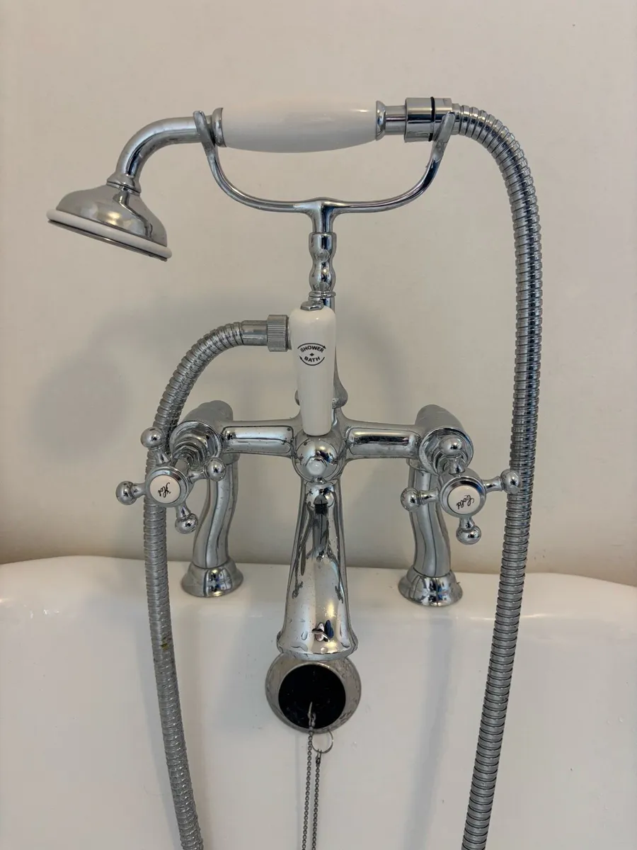 Cast iron bath - Image 4