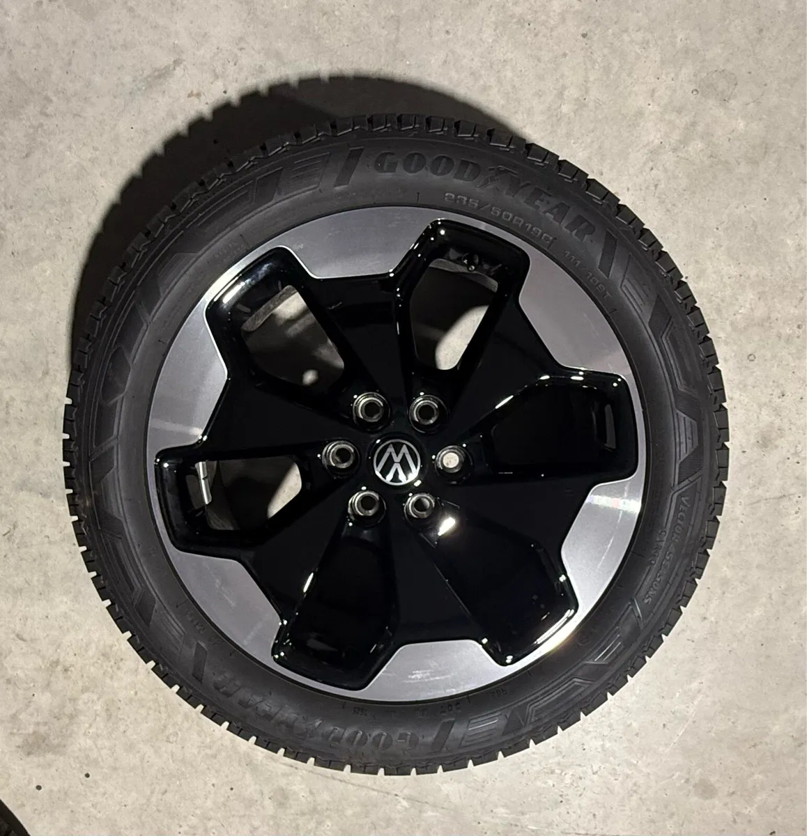 VW Transporter 19” Indianapolis Alloys - NEW - Image 2