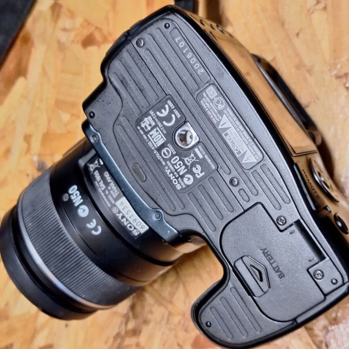 Sony Alpha 100 DSLR-A100 Digital SLR Camera with D - Image 4