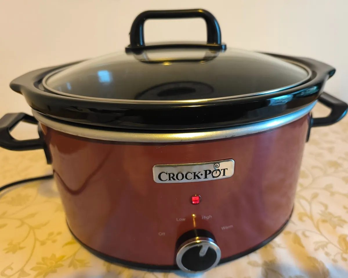 Crock-Pot Slow Cooker (Model SCV400RD) - Great Con - Image 1