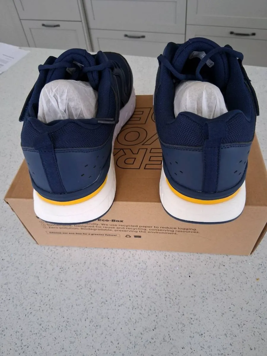 Runner - Image 1