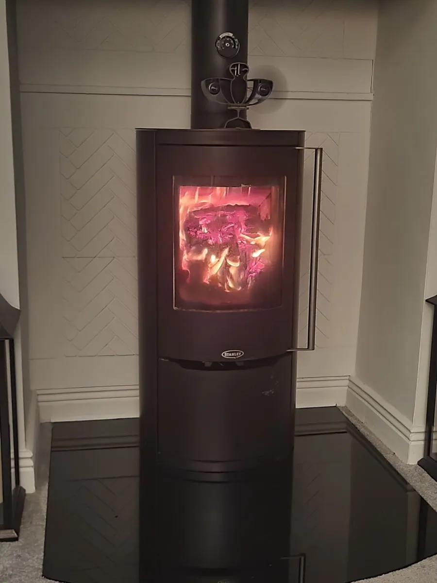 Stanley multifuel stove - Image 1