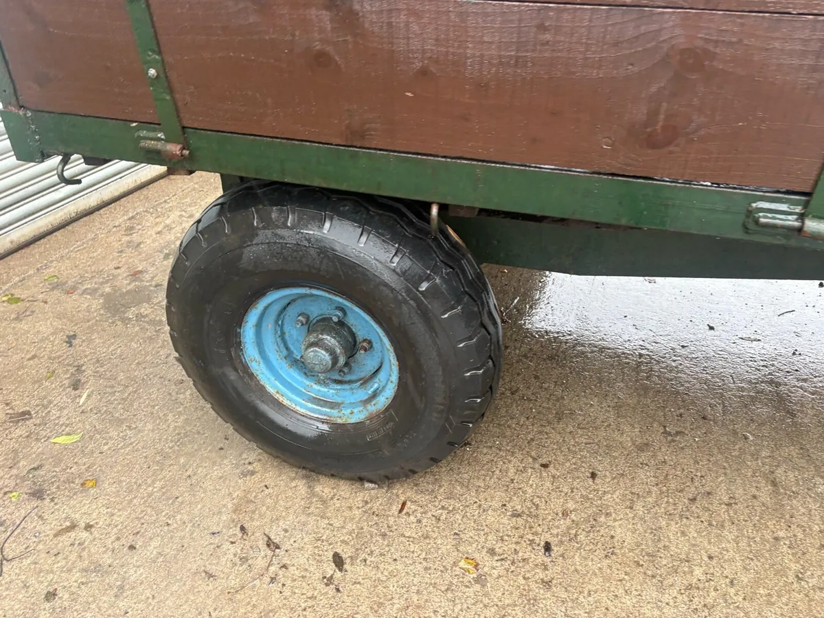Tipping trailer - Image 4