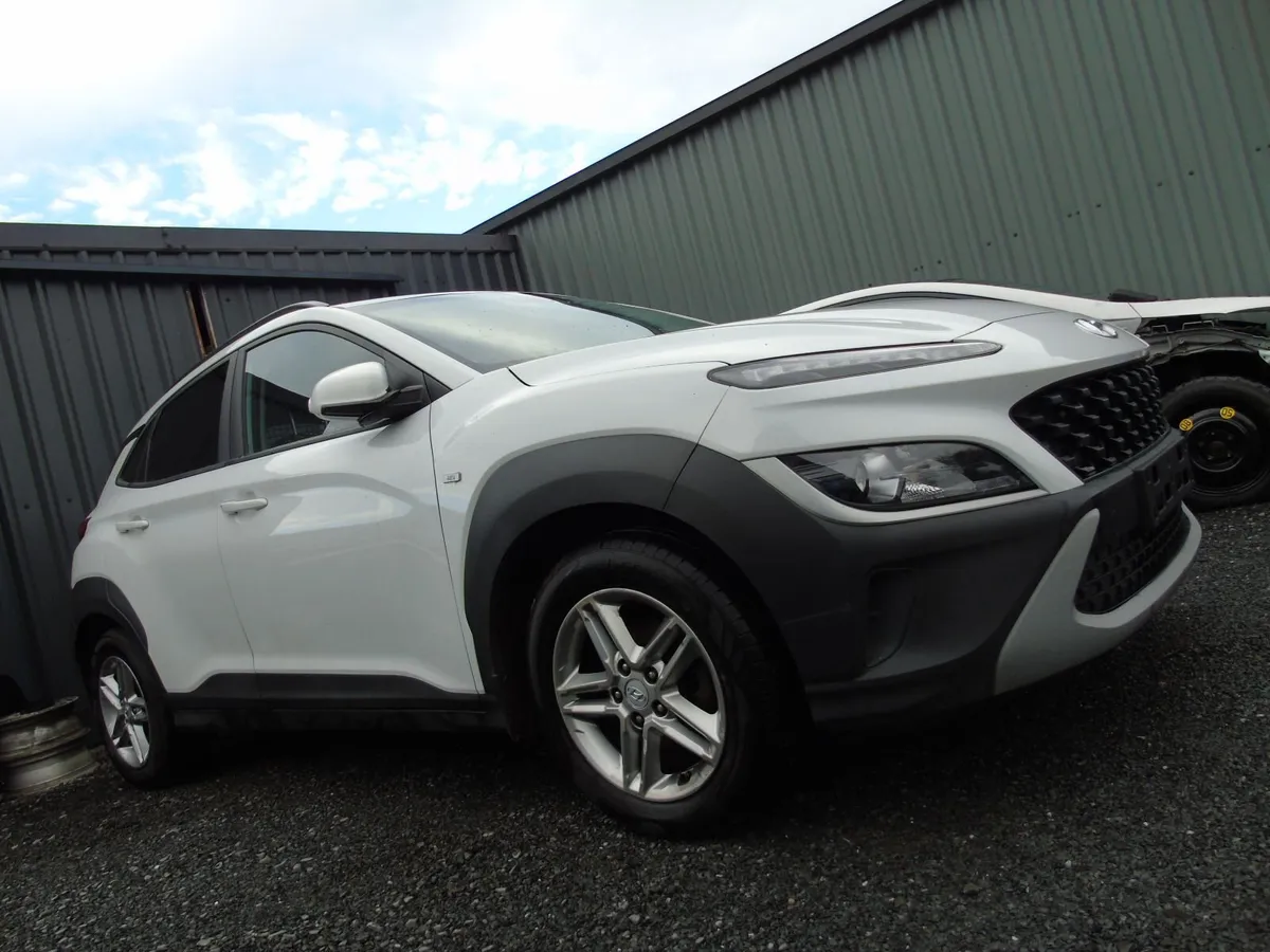 hyundai kona's 2022 for breaking - Image 4