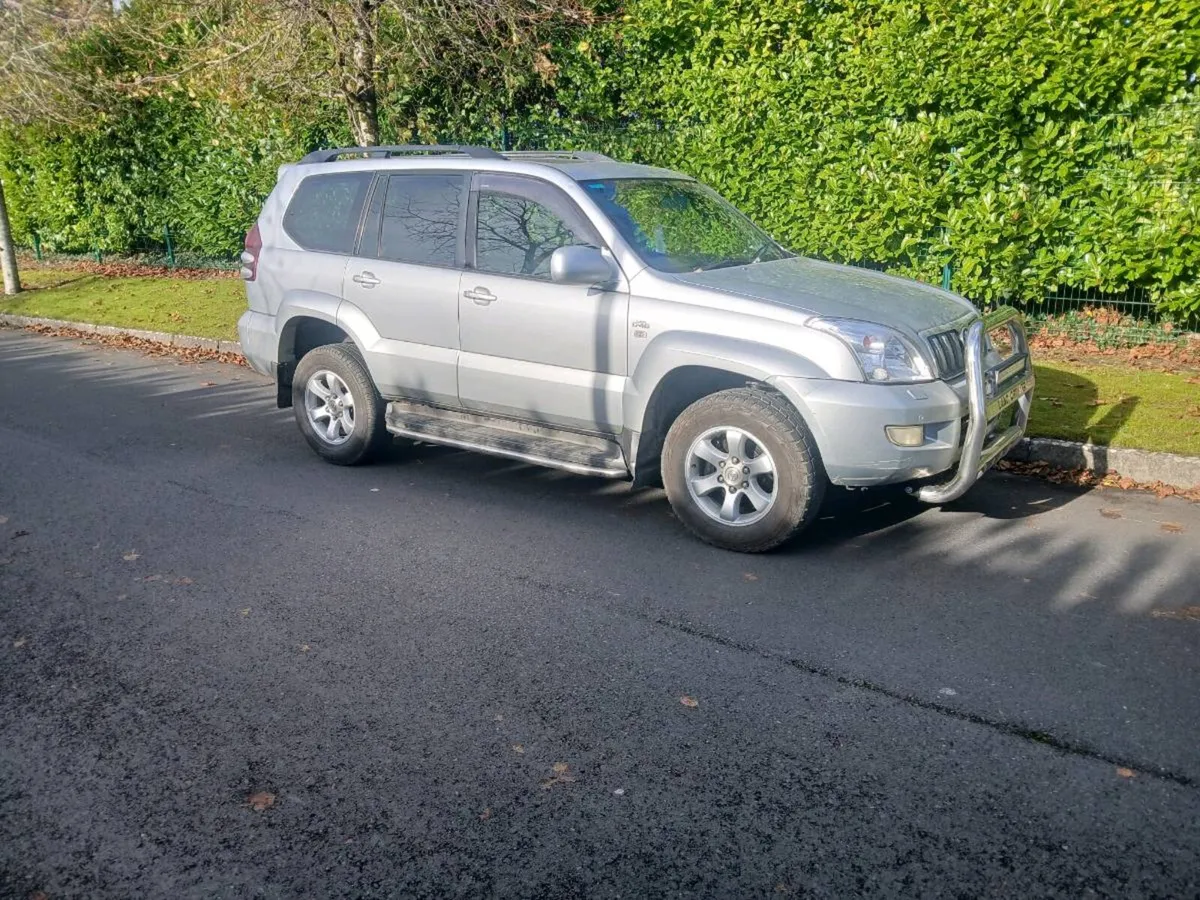 Toyota landcruiser - Image 2