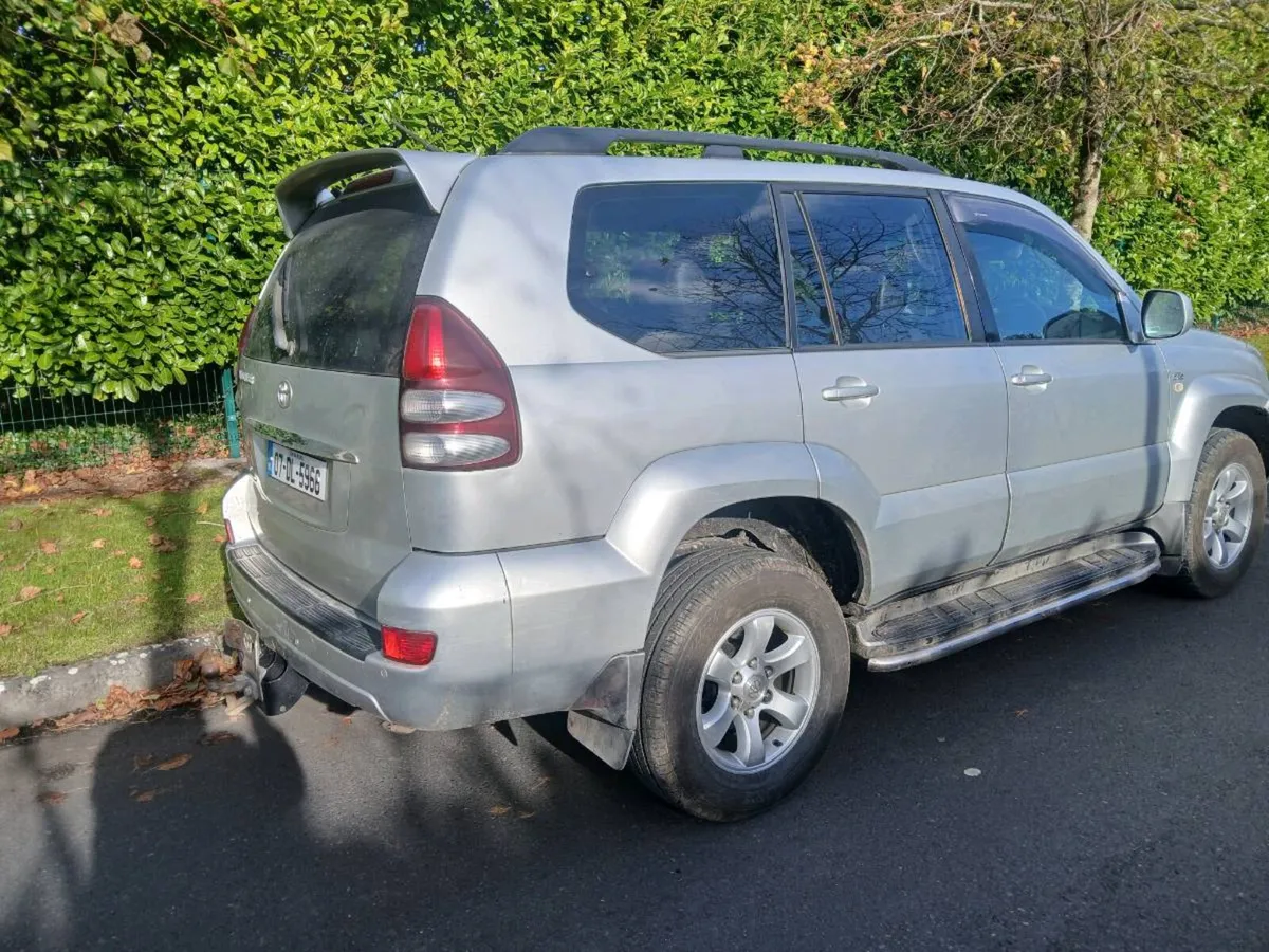 Toyota landcruiser - Image 4