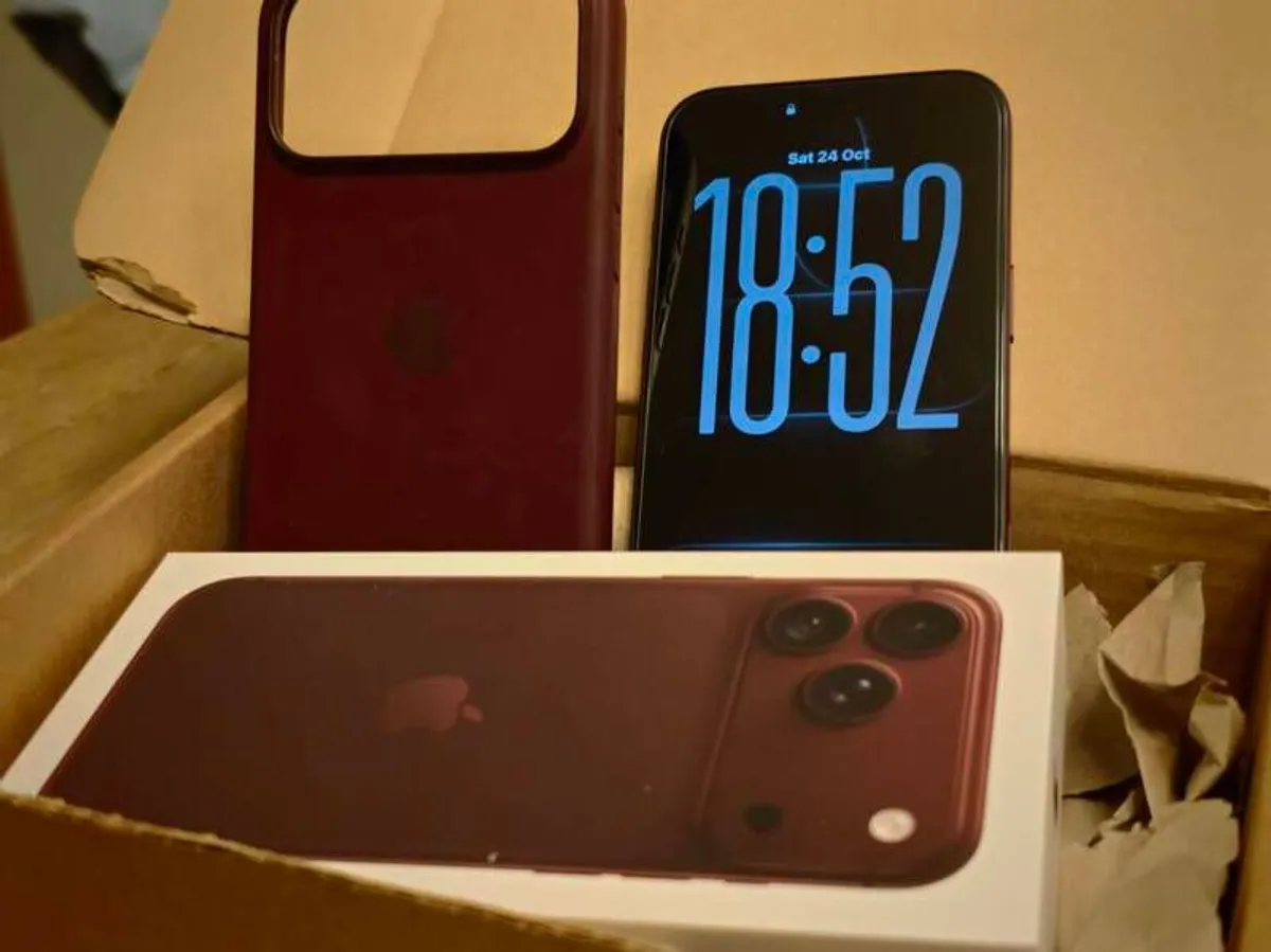 Apple iPhone 18 Pro max. 512gb. Burgundy. Receipt. - Image 4