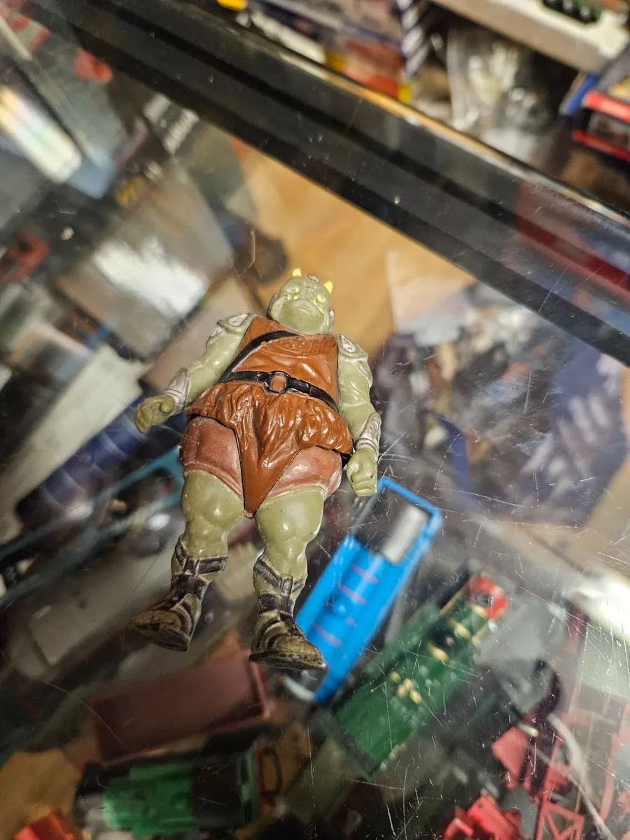 Vintage Star Wars Figure