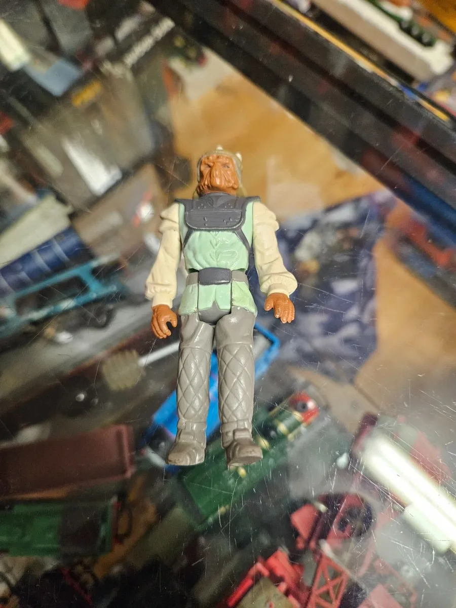Vintage Star Wars Figure