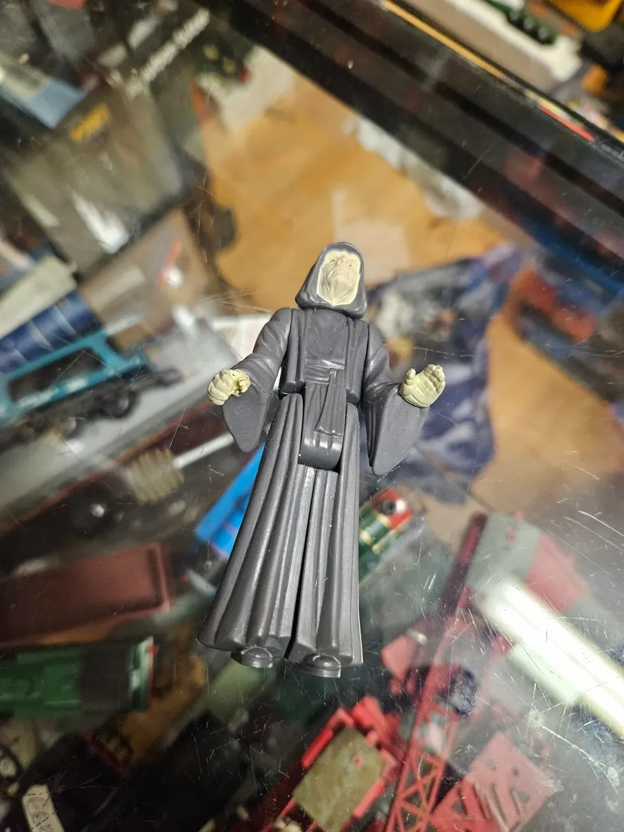 Vintage Star Wars Figure